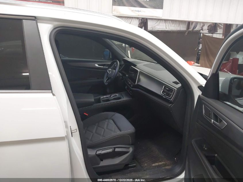 2025 Volkswagen Atlas Cross Sport 2.0T Se VIN: 1V2DE2CA0SC222573 Lot: 44002978