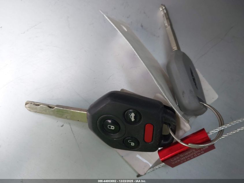 2013 Subaru Outback 2.5I Premium VIN: 4S4BRBCC2D3270234 Lot: 44003082