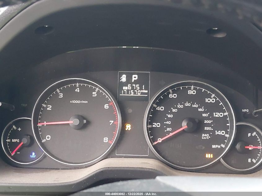 2013 Subaru Outback 2.5I Premium VIN: 4S4BRBCC2D3270234 Lot: 44003082