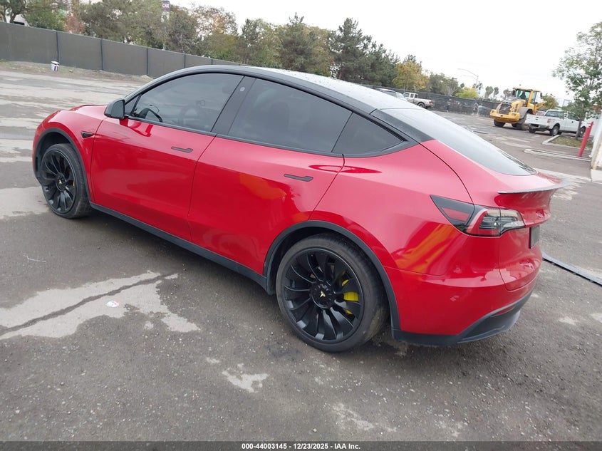 2022 Tesla Model Y Performance Dual Motor All-Wheel Drive