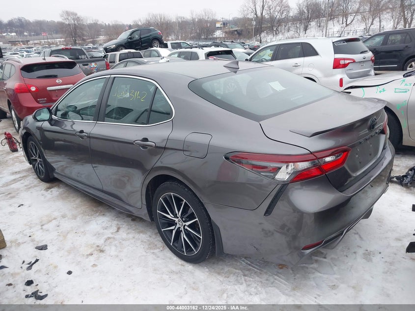 2023 Toyota Camry Se