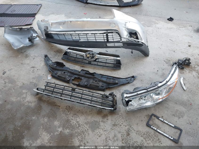 2015 Toyota Highlander Limited Platinum V6 VIN: 5TDDKRFH1FS108226 Lot: 44003163