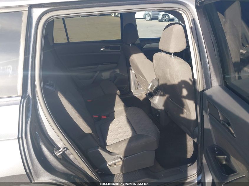 2018 Volkswagen Atlas 3.6L V6 Launch Edition VIN: 1V2BR2CA8JC502381 Lot: 44003200