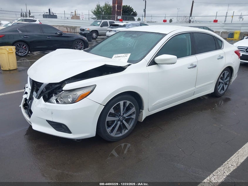 2016 Nissan Altima 2.5 Sr