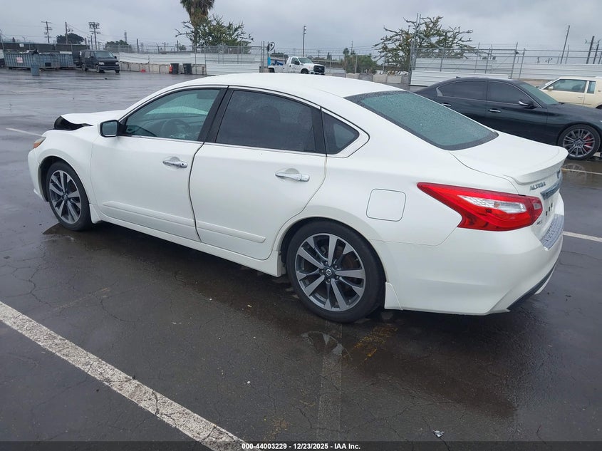 2016 Nissan Altima 2.5 Sr