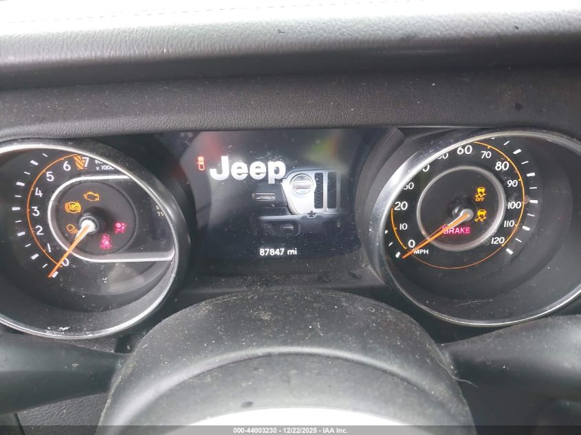 2021 Jeep Gladiator Overland 4X4 VIN: 1C6HJTFG8ML617714 Lot: 44003230