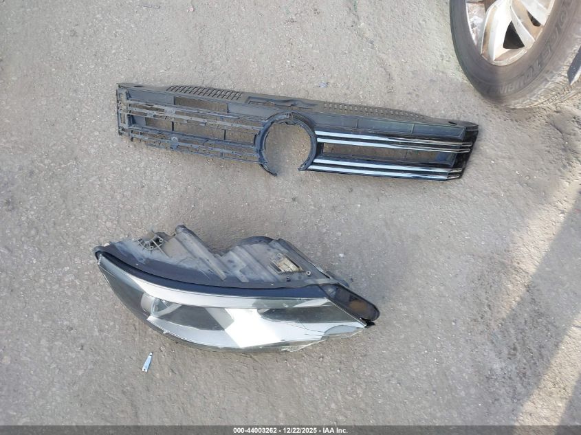 2016 Volkswagen Tiguan S VIN: WVGAV7AX1GW612804 Lot: 44003262