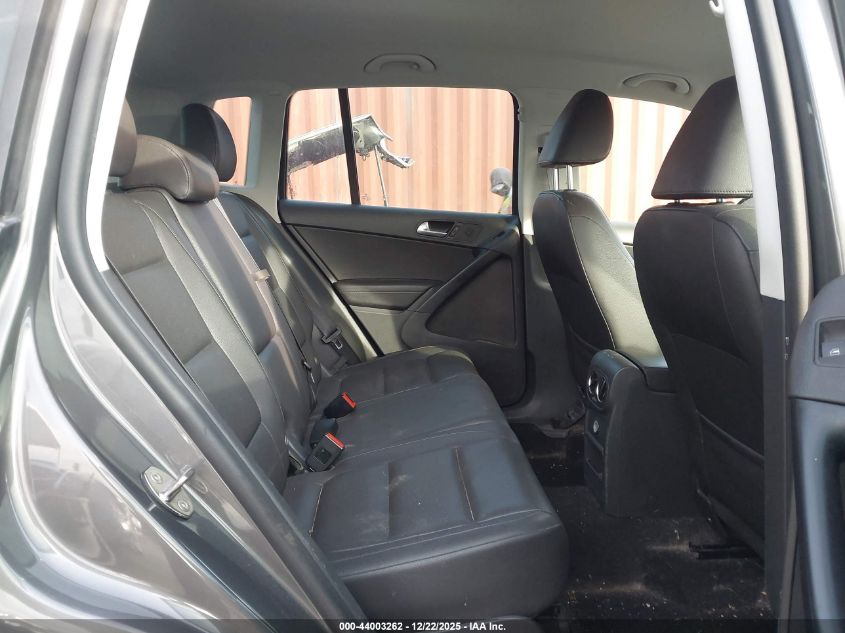 2016 Volkswagen Tiguan S VIN: WVGAV7AX1GW612804 Lot: 44003262
