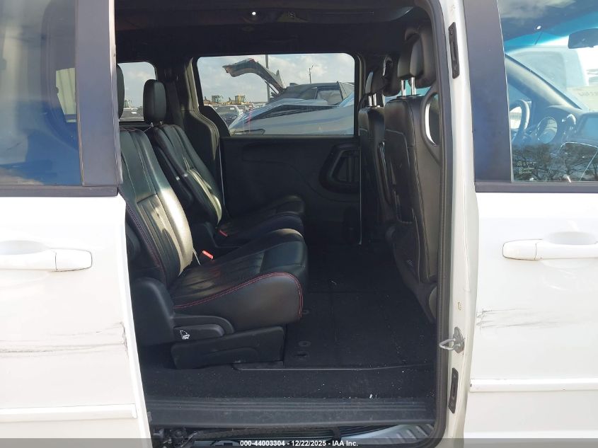 2014 Dodge Grand Caravan R/T VIN: 2C4RDGEGXER385574 Lot: 44003304