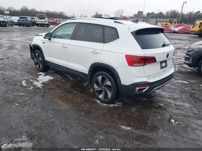 VIN 3VVVX7B29PM355895 2023 VOLKSWAGEN TAOS 1.5T SE