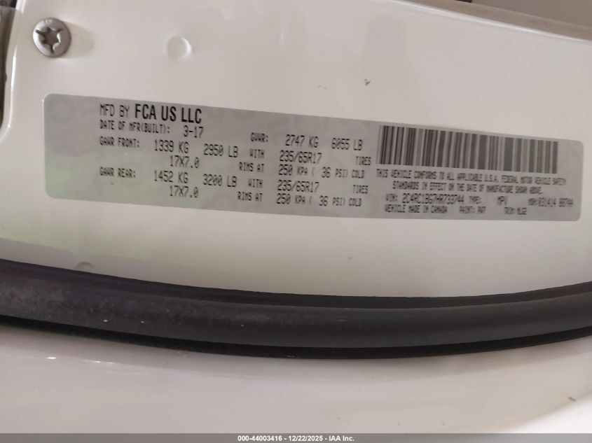 2017 Chrysler Pacifica Touring-L VIN: 2C4RC1BG7HR733744 Lot: 44003416