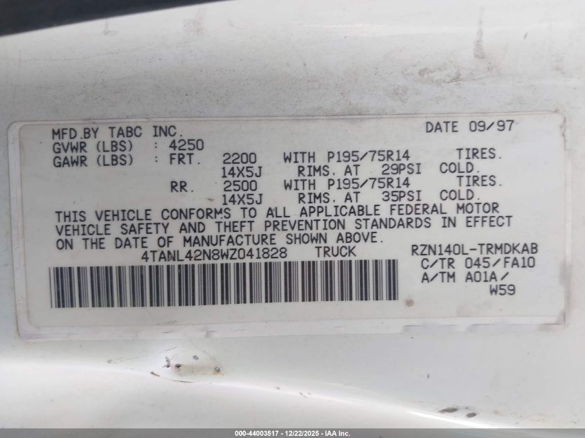 1998 Toyota Tacoma VIN: 4TANL42N8WZ041828 Lot: 44003517
