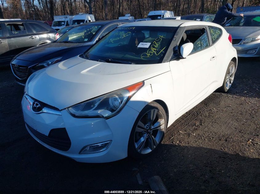 2017 Hyundai Veloster VIN: KMHTC6AD8HU317081 Lot: 44003559