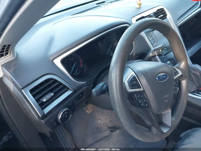 2014 Ford Fusion S VIN: 3FA6P0G74ER244515 Lot: 44003561