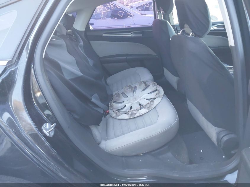 2014 Ford Fusion S VIN: 3FA6P0G74ER244515 Lot: 44003561