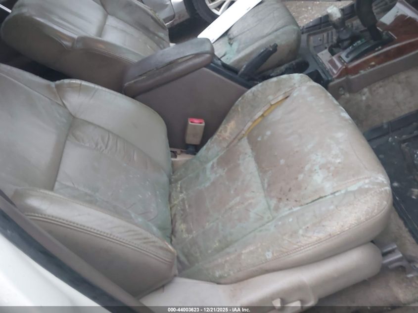 2000 Toyota 4Runner Limited V6 VIN: JT3HN87R6Y9031983 Lot: 44003623