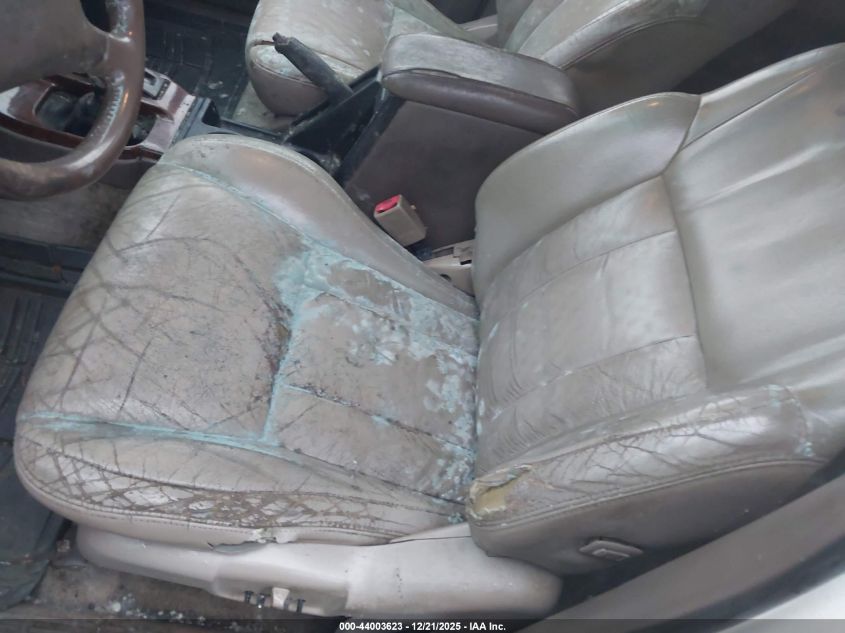 2000 Toyota 4Runner Limited V6 VIN: JT3HN87R6Y9031983 Lot: 44003623