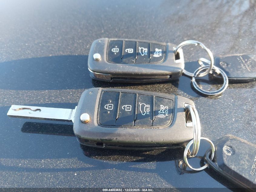 2018 Hyundai Elantra Gt VIN: KMHH35LE6JU023822 Lot: 44003632