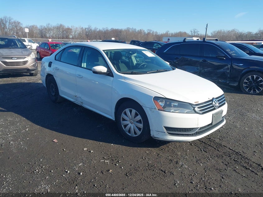 2013 Volkswagen Passat 2.5L S