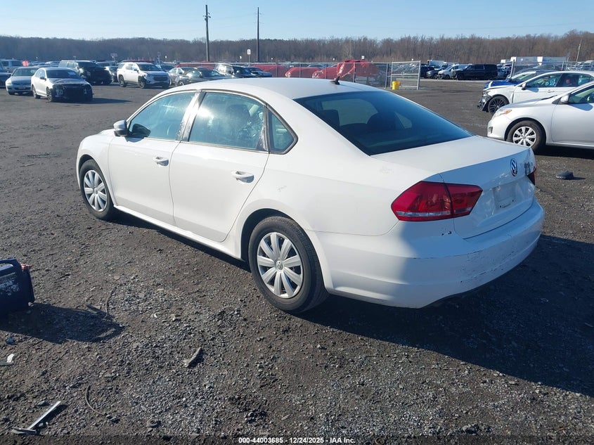 2013 Volkswagen Passat 2.5L S