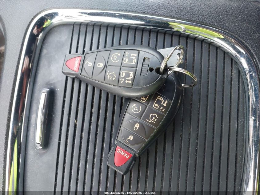 2015 Dodge Grand Caravan R/T VIN: 2C4RDGEG9FR689142 Lot: 44003785