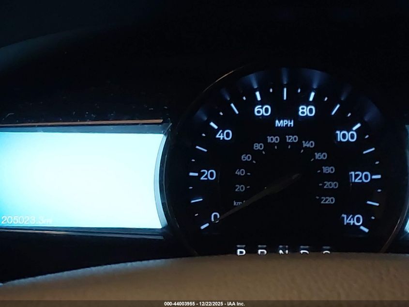 2017 Ford Explorer Limited VIN: 1FM5K8F82HGC93877 Lot: 44003955