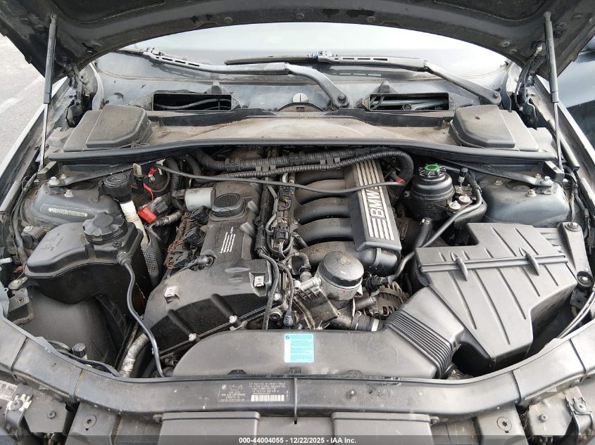 2007 BMW 328I VIN: WBAVA33517KX79321 Lot: 44004055