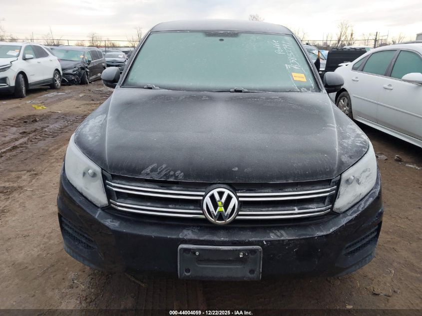 2017 Volkswagen Tiguan 2.0T/2.0T S VIN: WVGBV7AX3HK046125 Lot: 44004059