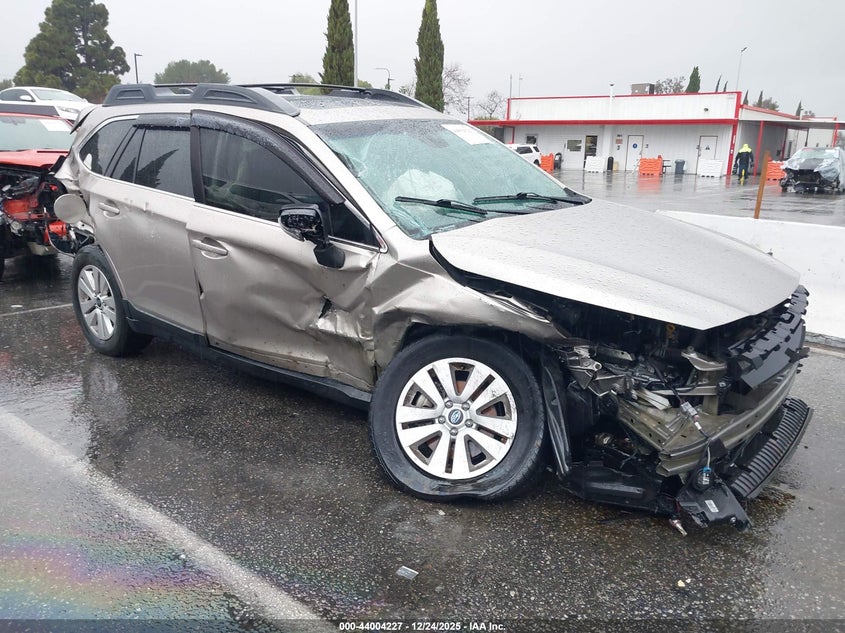 4S4BSAHC5K3332164 2019 Subaru Outback 2.5I Premium auction photo 1