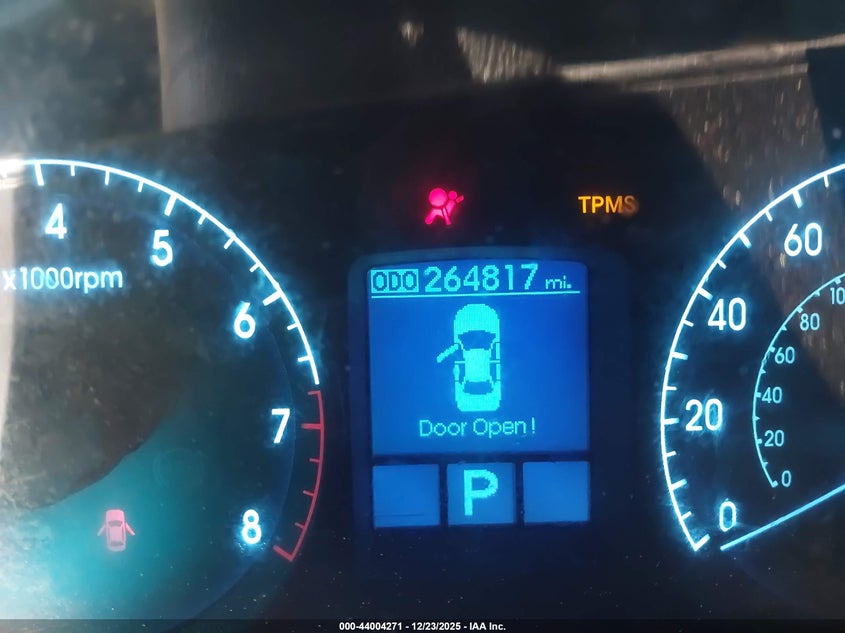KMHGC4DE6BU132433 2011 HYUNDAI GENESIS photo no. 7