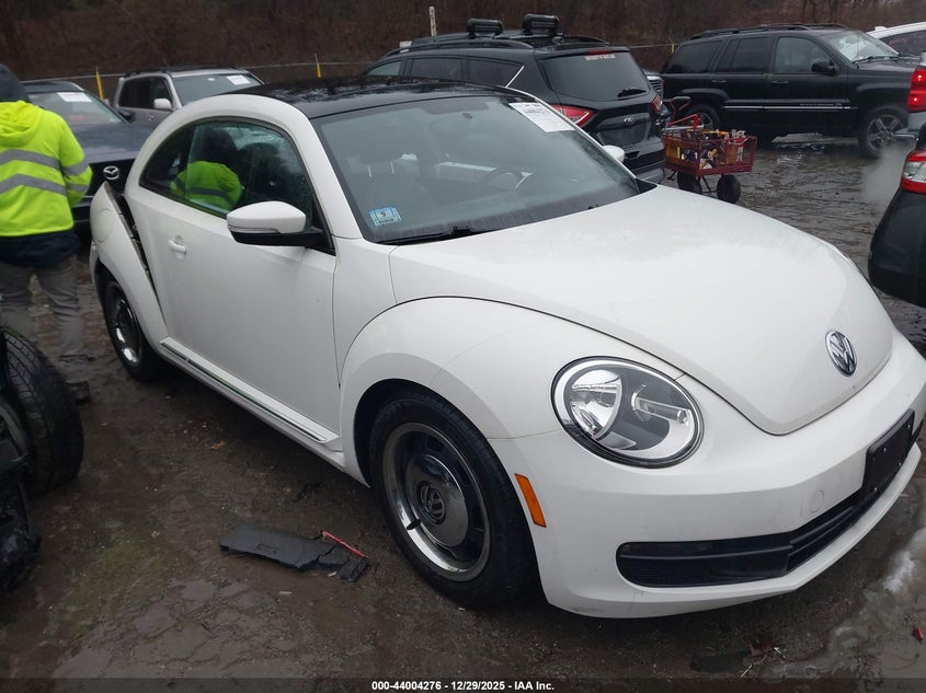 3VWJP7AT4CM636405 2012 Volkswagen Beetle 2.5L auction photo 1
