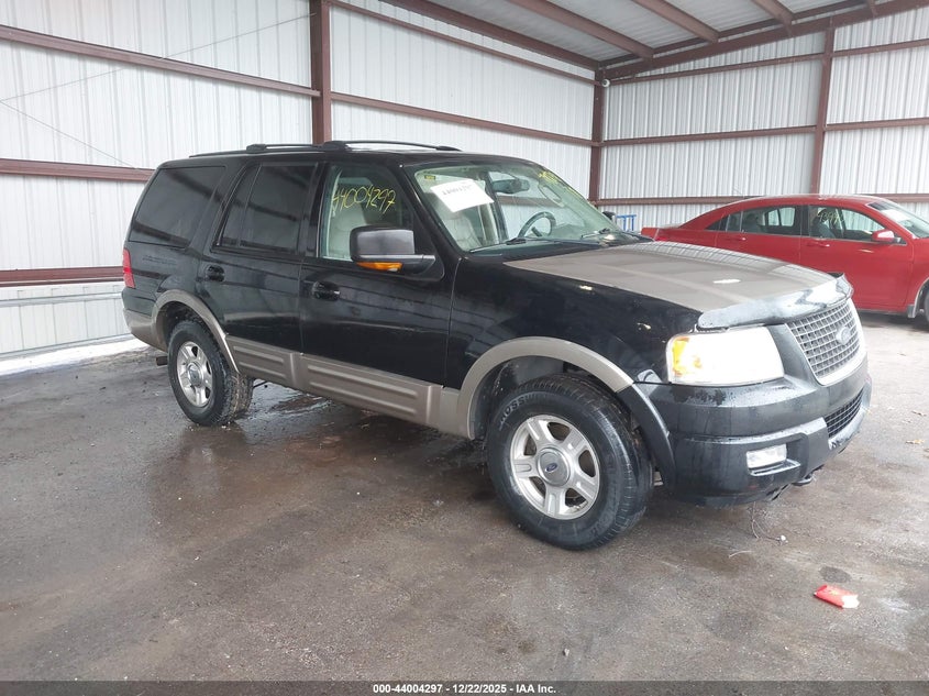 1FMFU18L04LA77759 2004 Ford Expedition Eddie Bauer auction photo 1