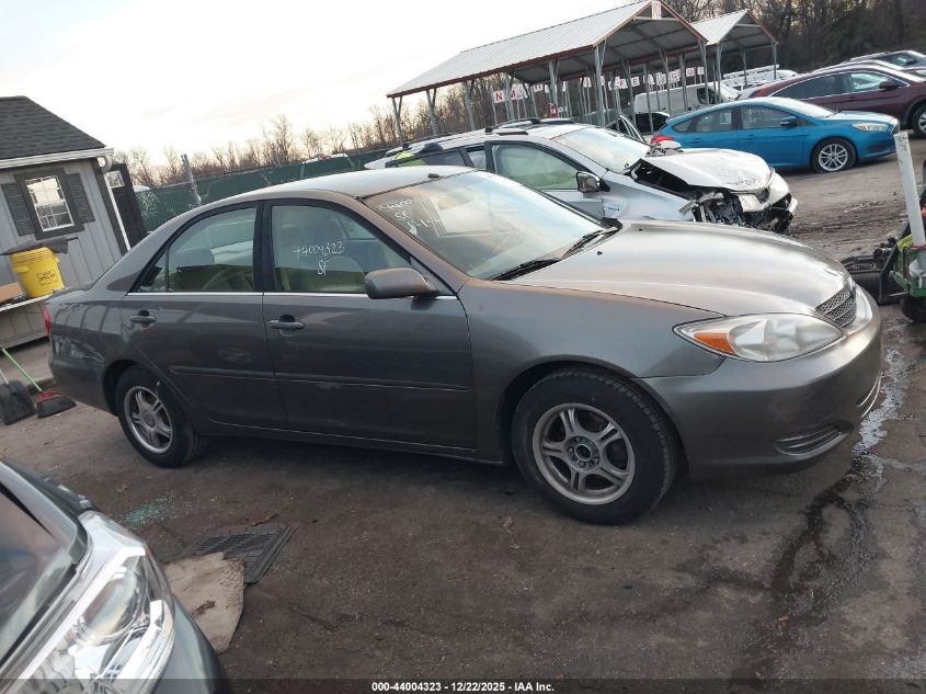 2004 Toyota Camry Le VIN: 4T1BE32K14U788842 Lot: 44004323