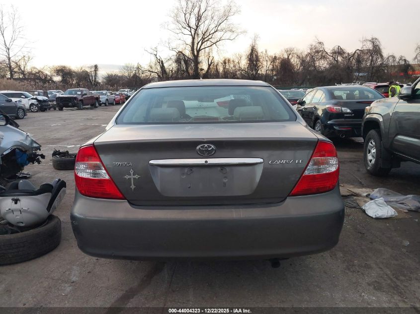 2004 Toyota Camry Le VIN: 4T1BE32K14U788842 Lot: 44004323