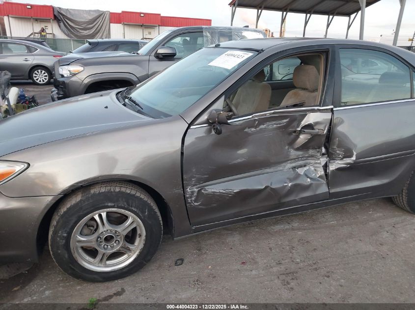 2004 Toyota Camry Le VIN: 4T1BE32K14U788842 Lot: 44004323