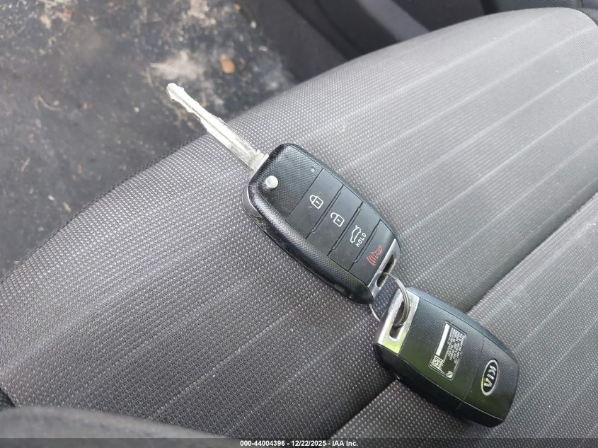 2015 Kia Forte Ex VIN: KNAFX5A80F5335999 Lot: 44004396