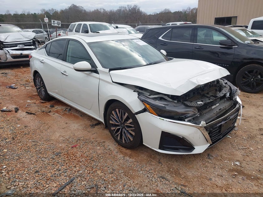 2023 Nissan Altima Sv Fwd