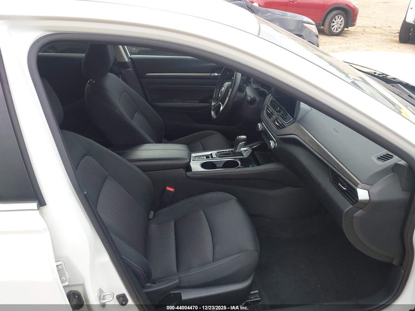 2023 Nissan Altima Sv Fwd