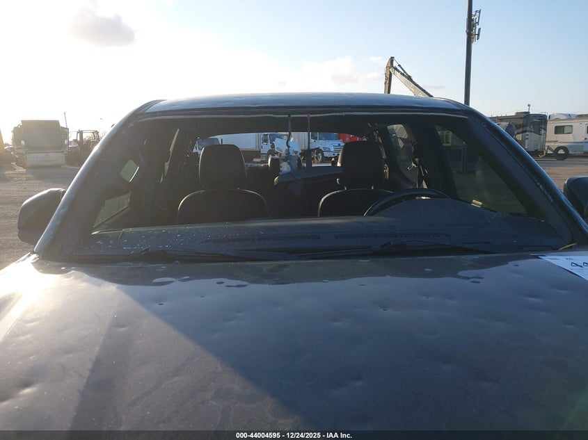 VIN 3TMDZ5BN8JM047465 2018 TOYOTA TACOMA TRD OFF ROAD
