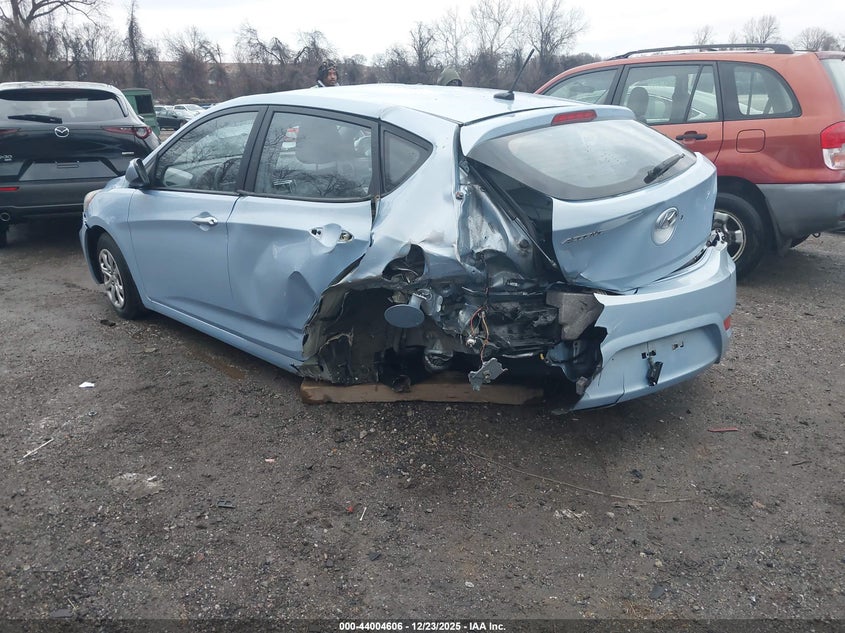 2013 Hyundai Accent Gs