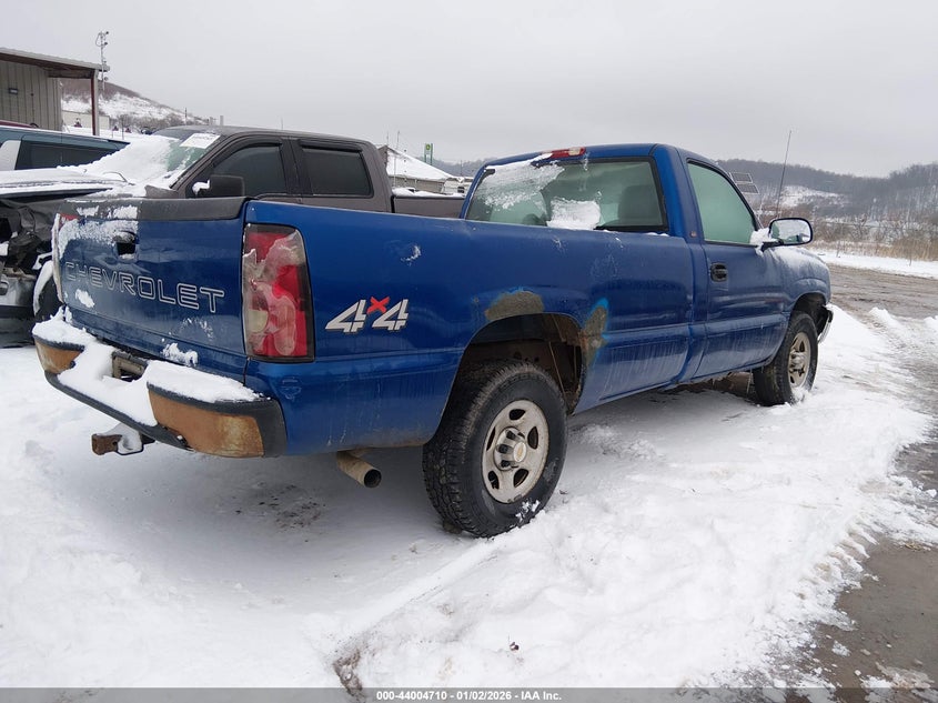 2004 Chevrolet Silverado 1500 Work Truck