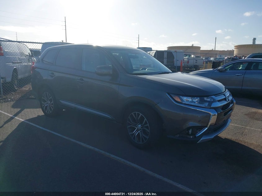 2016 Mitsubishi Outlander Se/Sel