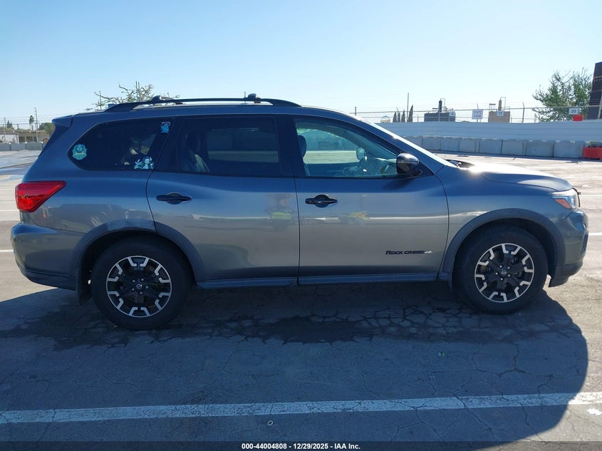 VIN 5N1DR2BM2LC582359 2020 NISSAN PATHFINDER SV 4WD