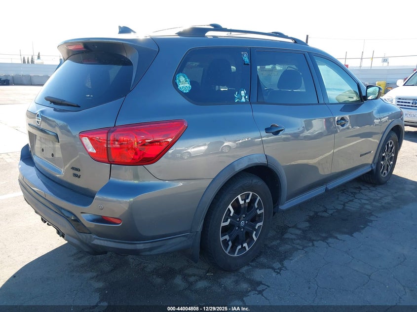 2020 Nissan Pathfinder Sv 4Wd