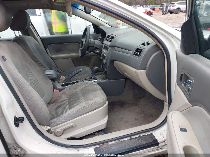 2011 Ford Fusion Se VIN: 3FAHP0HA7BR197768 Lot: 44005056