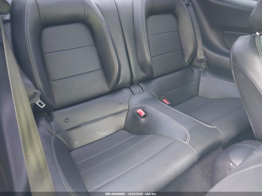 2019 Ford Mustang Gt Premium VIN: 1FA6P8CF8K5122962 Lot: 44005085