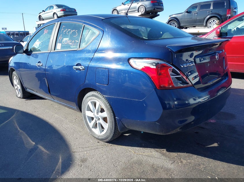 2012 Nissan Versa 1.6 Sl