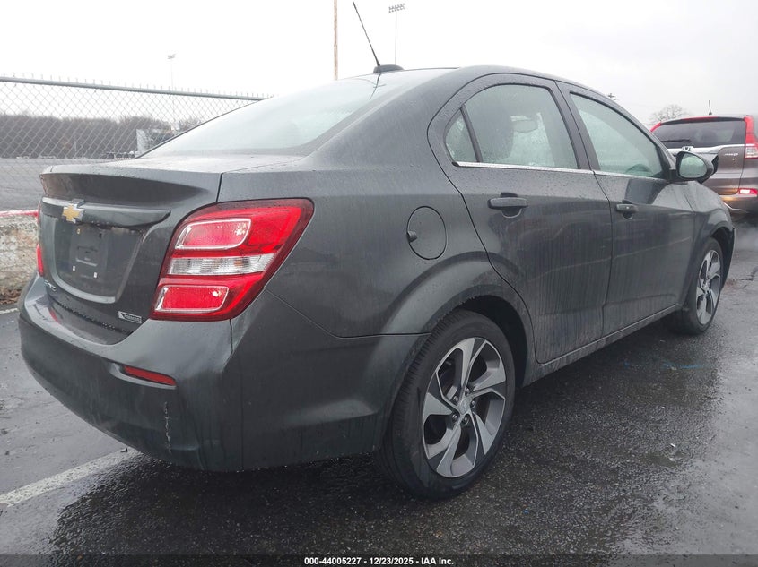 2019 Chevrolet Sonic Premier Auto