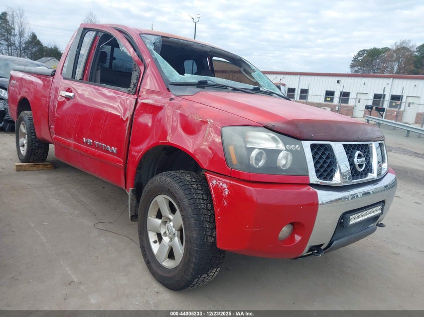 2005 Nissan Titan Se