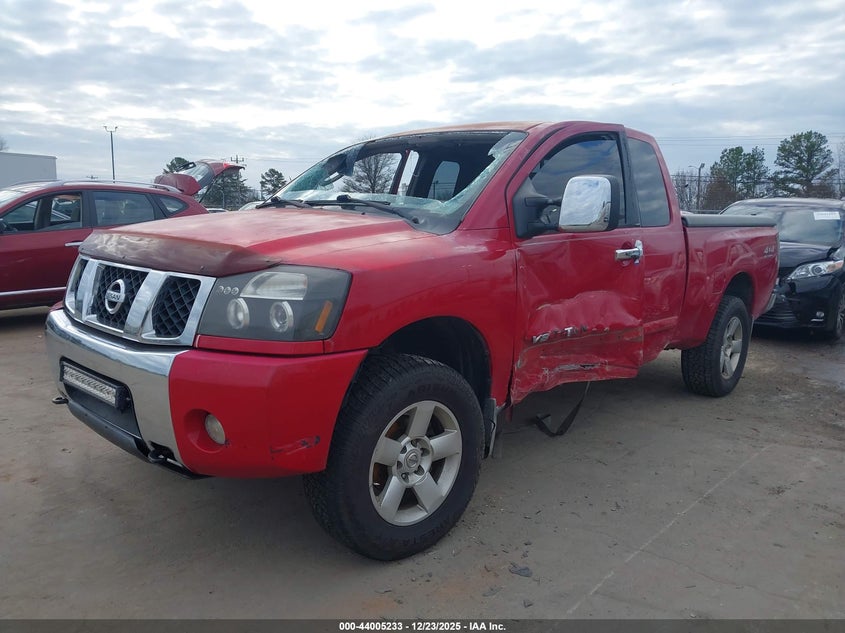 2005 Nissan Titan Se